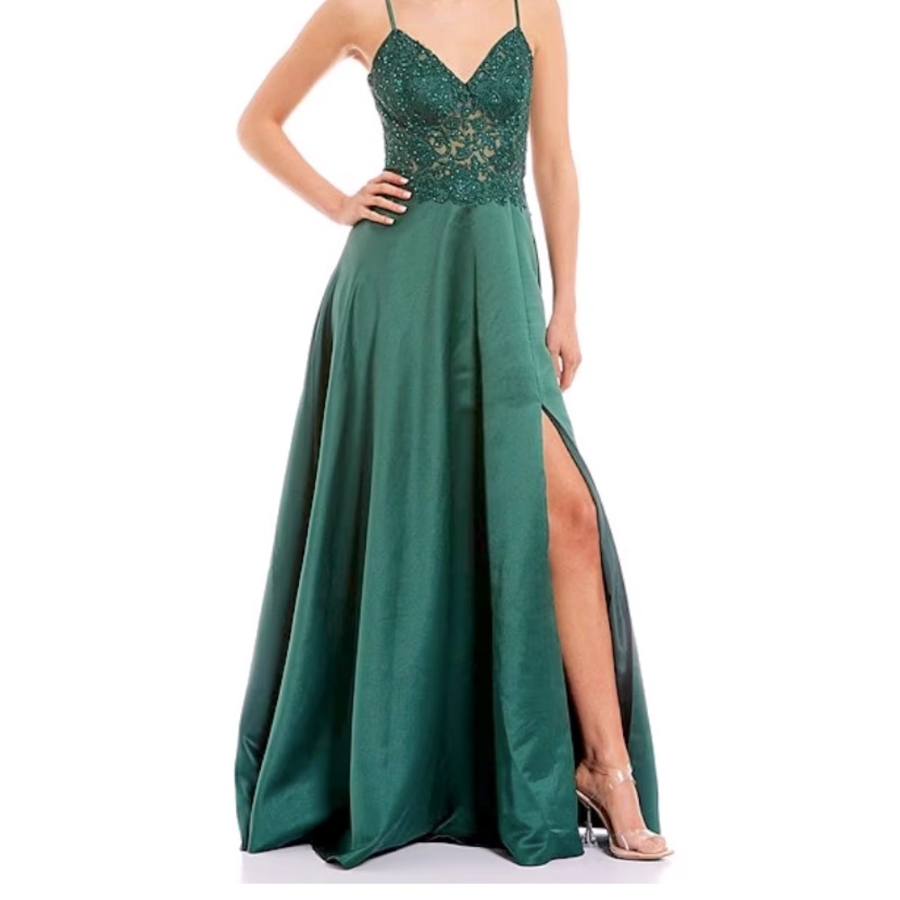 Blondie Nites Deep Emerald Green Satin Ballroom/Prom /PartyEvent Dress 9